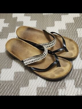 Mila Paoli Black Rhinestone Thong Sandals